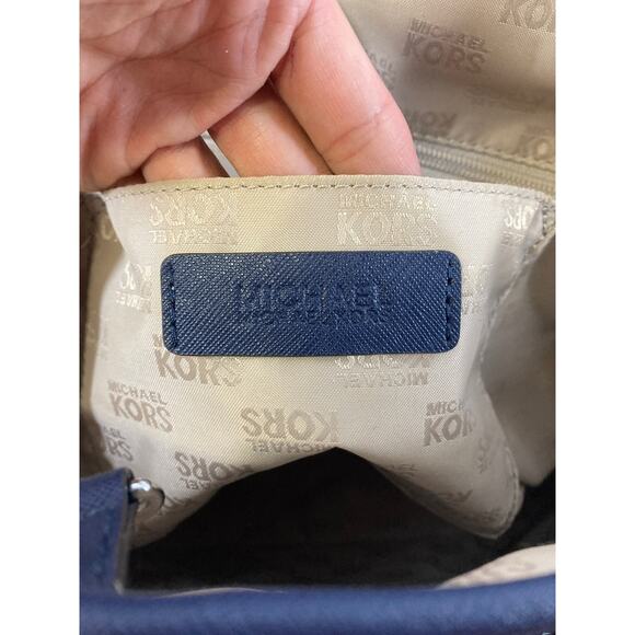 MICHAEL KORS EXTRA LARGE FLORAL PRINT LEATHER TOTE BAG - Picture 15 of 16